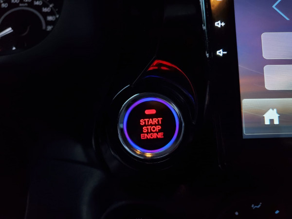 Toyota Hilux 2018  Black LHD Gasoline AT Pickup 4WD view 5