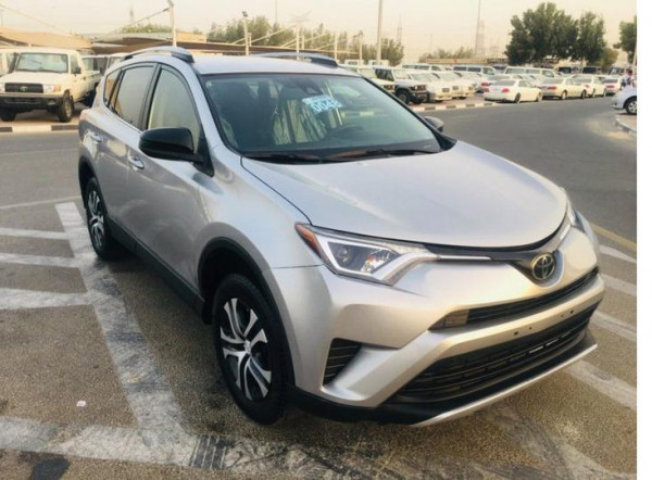 Toyota RAV 4 2018  Silver LHD Gasoline AT SUV 2WD view 3