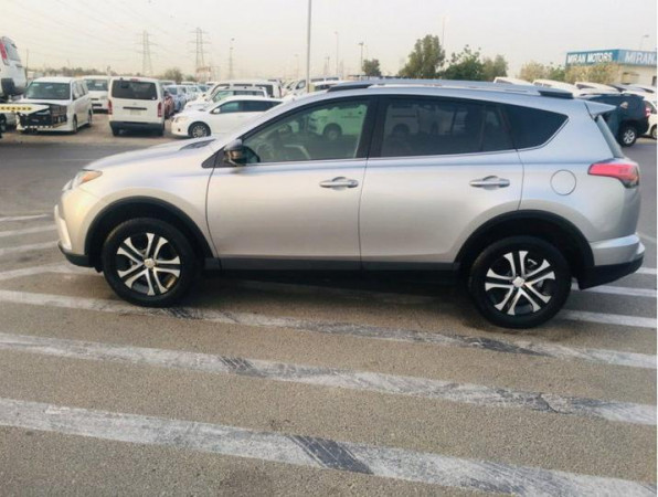 Toyota RAV 4 2018  Silver LHD Gasoline AT SUV 2WD view 4
