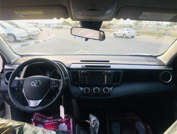 Toyota RAV 4 2018  Silver LHD Gasoline AT SUV 2WD view 8