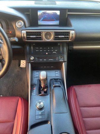 Lexus IS 200 2016  White LHD Gasoline AT Sedan 2WD view 2