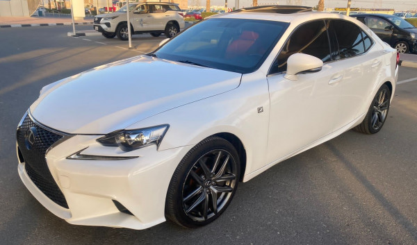 Lexus IS 200 2016  White LHD Gasoline AT Sedan 2WD view 12