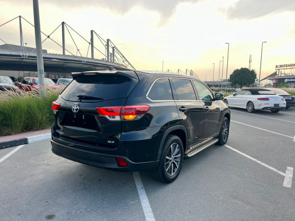 Toyota Highlander 2018/ Black LHD Petrol AT SUV 4WD view 10