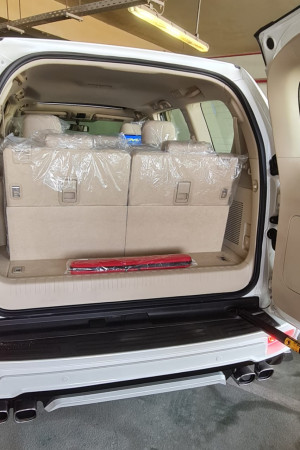 Toyota Prado 2020/ White LHD Petrol AT SUV 4WD