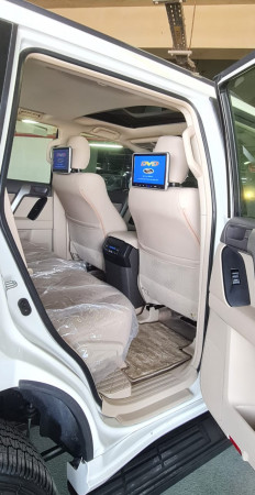 Toyota Prado 2020/ White LHD Petrol AT SUV 4WD view 11
