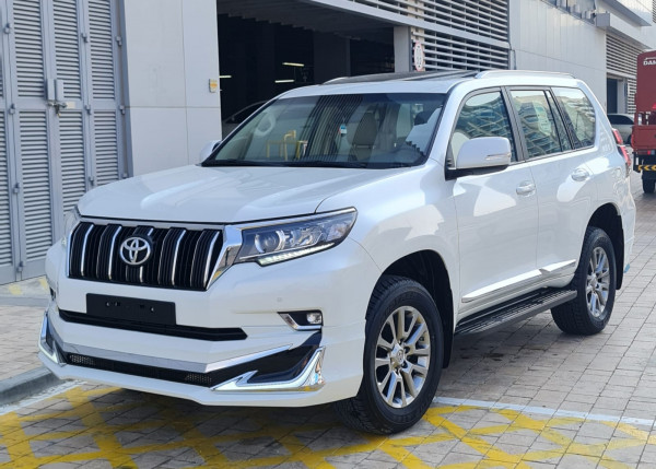 Toyota Prado 2020/ White LHD Petrol AT SUV 4WD view 12