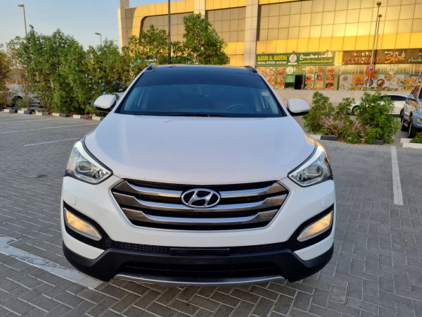 Hyundai Santa Fe 2015/ White LHD Gasoline AT SUV 4WD