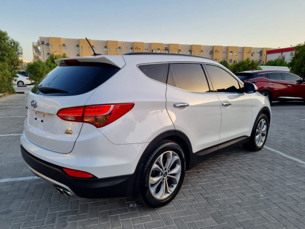 Hyundai Santa Fe 2015/ White LHD Gasoline AT SUV 4WD view 10