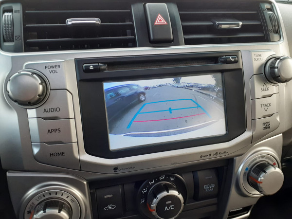 Toyota 4-Runner 2016/ White LHD Petrol AT SUV 4WD view 13