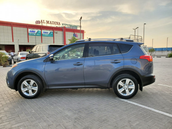 Toyota RAV 4 2014/ Navy Blue LHD Gasoline AT SUV 4WD view 9