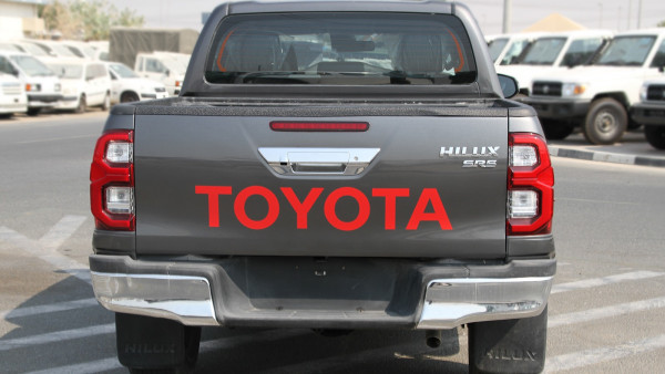 Toyota Hilux 2021  Grey RHD Diesel AT Pickup 4WD view 13