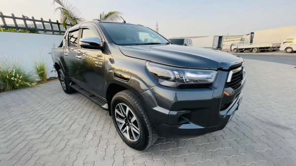 Toyota Hilux 2016/ Grey RHD Diesel AT Pickup 4WD view 20