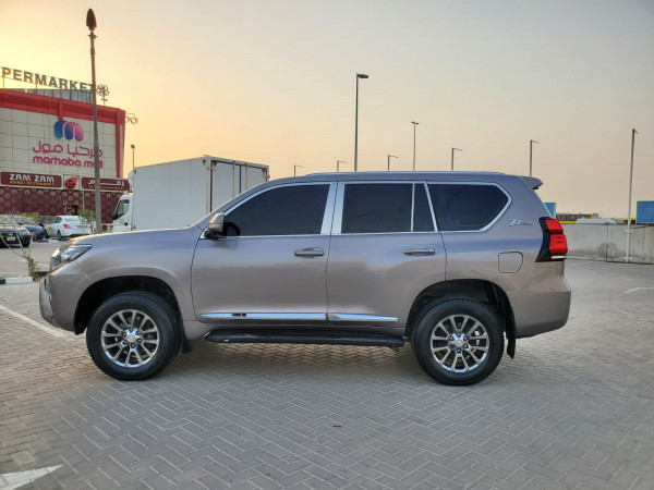 Toyota LAND CRUISER PRADO 2010  Bronze LHD Petrol AT SUV 4WD view 15