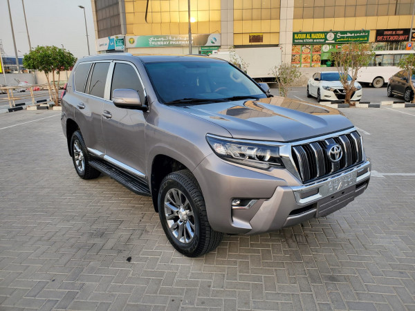 Toyota LAND CRUISER PRADO 2010  Bronze LHD Petrol AT SUV 4WD view 19