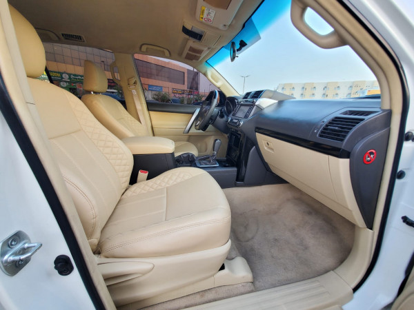 Toyota LAND CRUISER PRADO 2014/ White LHD Petrol AT SUV 4WD view 10