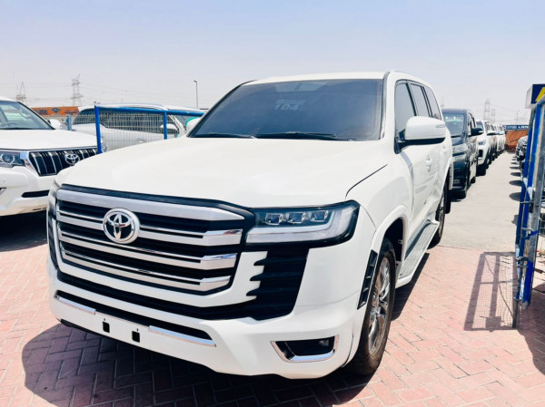 Toyota Land Cruiser 2010  White LHD Petrol AT SUV 4WD