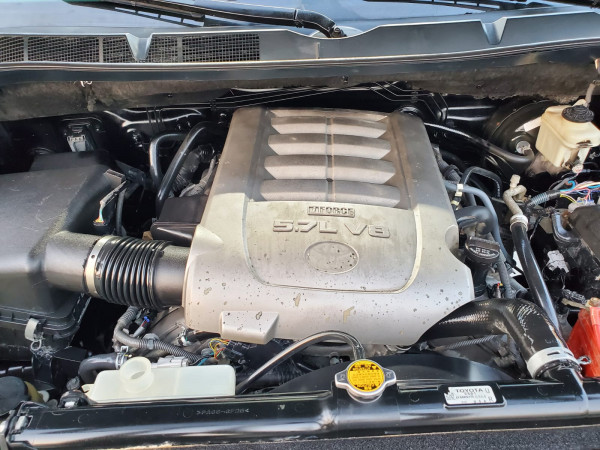 Toyota Tundra 2007  Black LHD Petrol AT Pickup 4WD