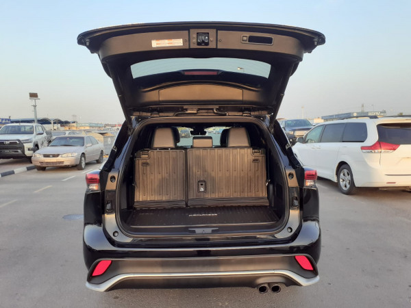 Toyota Highlander 2021/ Black LHD Petrol AT SUV Other view 2