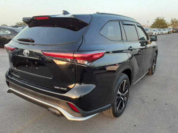 Toyota Highlander 2021/ Black LHD Petrol AT SUV Other view 13