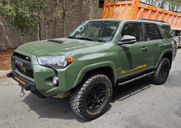 Toyota 4-Runner 2020  Green LHD Petrol AT SUV 4WD