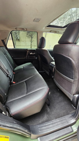 Toyota 4-Runner 2020  Green LHD Petrol AT SUV 4WD view 3