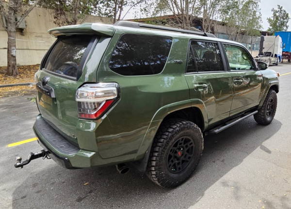 Toyota 4-Runner 2020  Green LHD Petrol AT SUV 4WD view 11