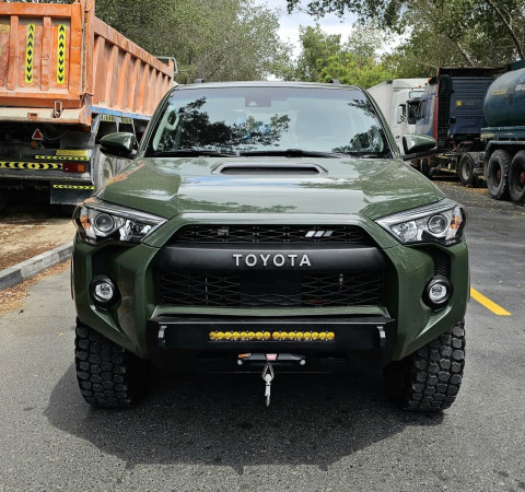 Toyota 4-Runner 2020  Green LHD Petrol AT SUV 4WD view 13