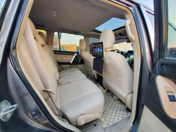 Toyota LAND CRUISER PRADO 2011/ Grey LHD Petrol AT SUV 4WD view 9