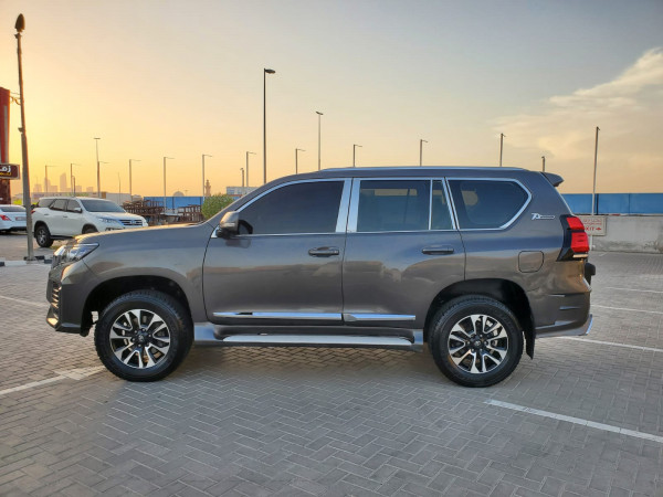 Toyota LAND CRUISER PRADO 2011/ Grey LHD Petrol AT SUV 4WD view 12