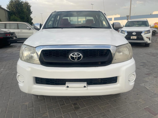 Toyota Hilux 2009  White LHD Petrol MT SUV 4WD