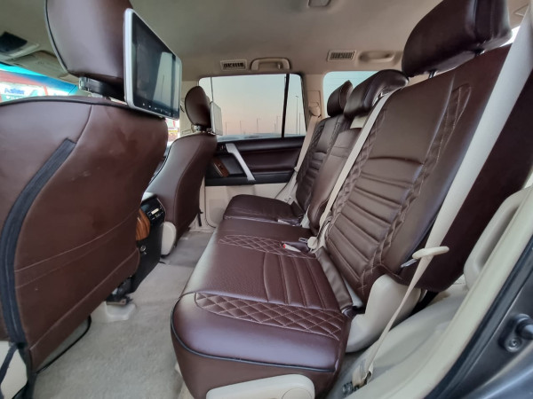 Toyota LAND CRUISER PRADO 2011  Grey LHD Petrol AT SUV 4WD view 4