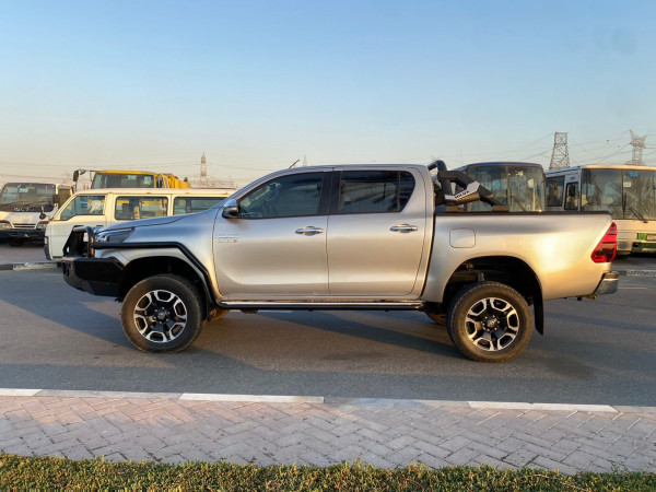Toyota Hilux 2021  Silver RHD Diesel AT Pickup 4WD view 27
