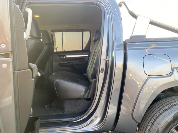 Toyota Hilux 2020/ Grey RHD Diesel AT Pickup 4WD view 4