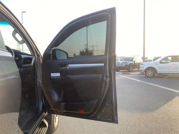 Toyota Hilux 2020/ Grey RHD Diesel AT Pickup 4WD view 10