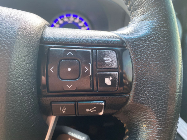Toyota Hilux 2020/ Grey RHD Diesel AT Pickup 4WD view 20