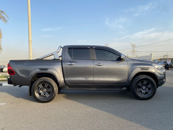 Toyota Hilux 2020/ Grey RHD Diesel AT Pickup 4WD view 23