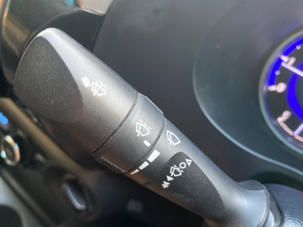 Toyota Hilux 2020/ Grey RHD Diesel AT Pickup 4WD view 24