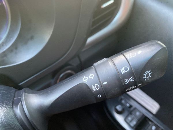 Toyota Hilux 2020/ Grey RHD Diesel AT Pickup 4WD view 25