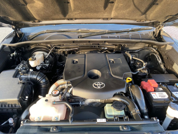 Toyota Hilux 2020/ Grey RHD Diesel AT Pickup 4WD view 29