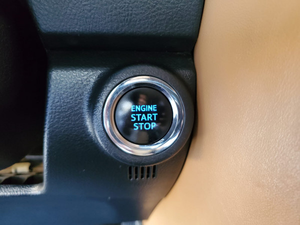 Toyota Fortuner 2018  Silver LHD Petrol AT SUV 4WD view 9