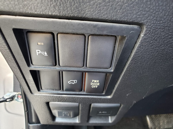 Toyota Fortuner 2018  Silver LHD Petrol AT SUV 4WD view 12