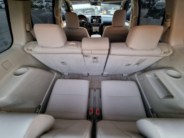 Toyota Prado 2018/ Black LHD Petrol AT SUV 4WD view 12