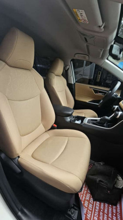 Toyota RAV 4 2019  White LHD Petrol AT SUV 4WD view 5