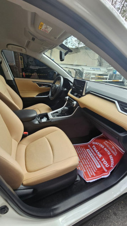Toyota RAV 4 2019  White LHD Petrol AT SUV 4WD view 7