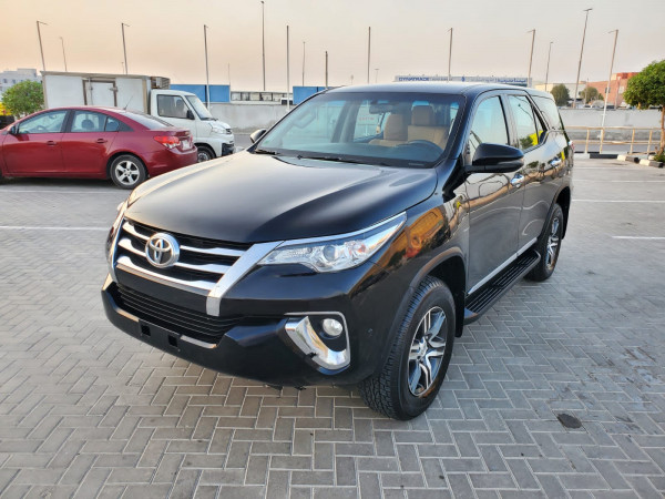 Toyota Fortuner 2019  Black LHD Petrol AT SUV 4WD