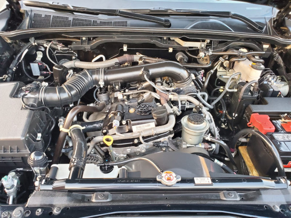 Toyota Fortuner 2019  Black LHD Petrol AT SUV 4WD view 6