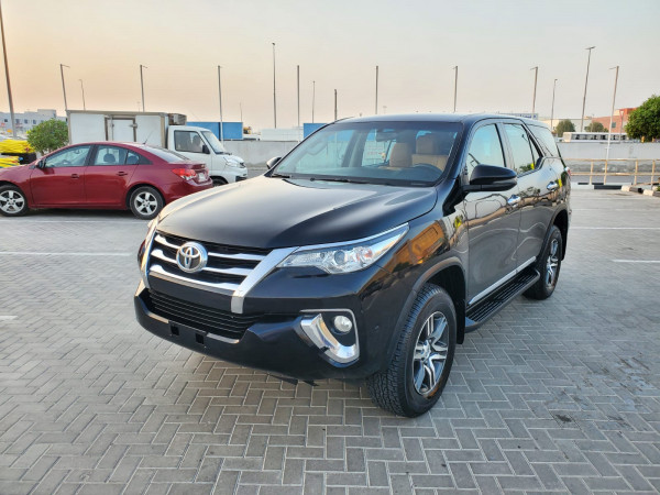 Toyota Fortuner 2019  Black LHD Petrol AT SUV 4WD view 7