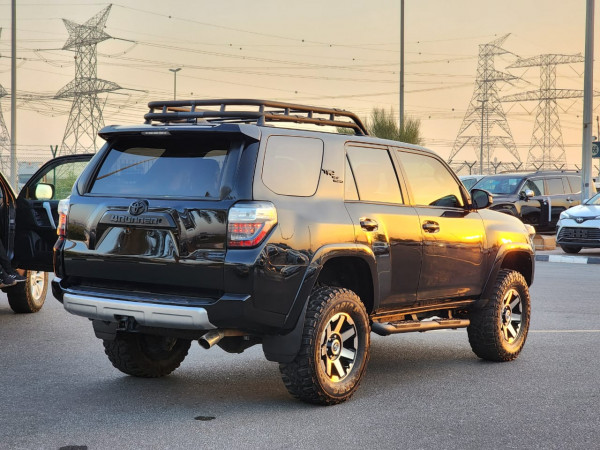 Toyota 4-Runner 2019/ Black LHD Petrol AT SUV 4WD view 6