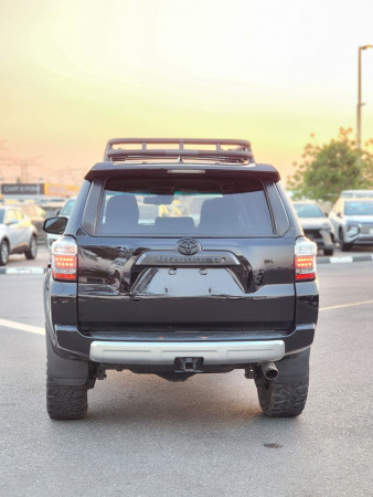 Toyota 4-Runner 2019/ Black LHD Petrol AT SUV 4WD view 8