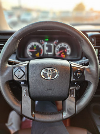 Toyota 4-Runner 2019/ Black LHD Petrol AT SUV 4WD view 19